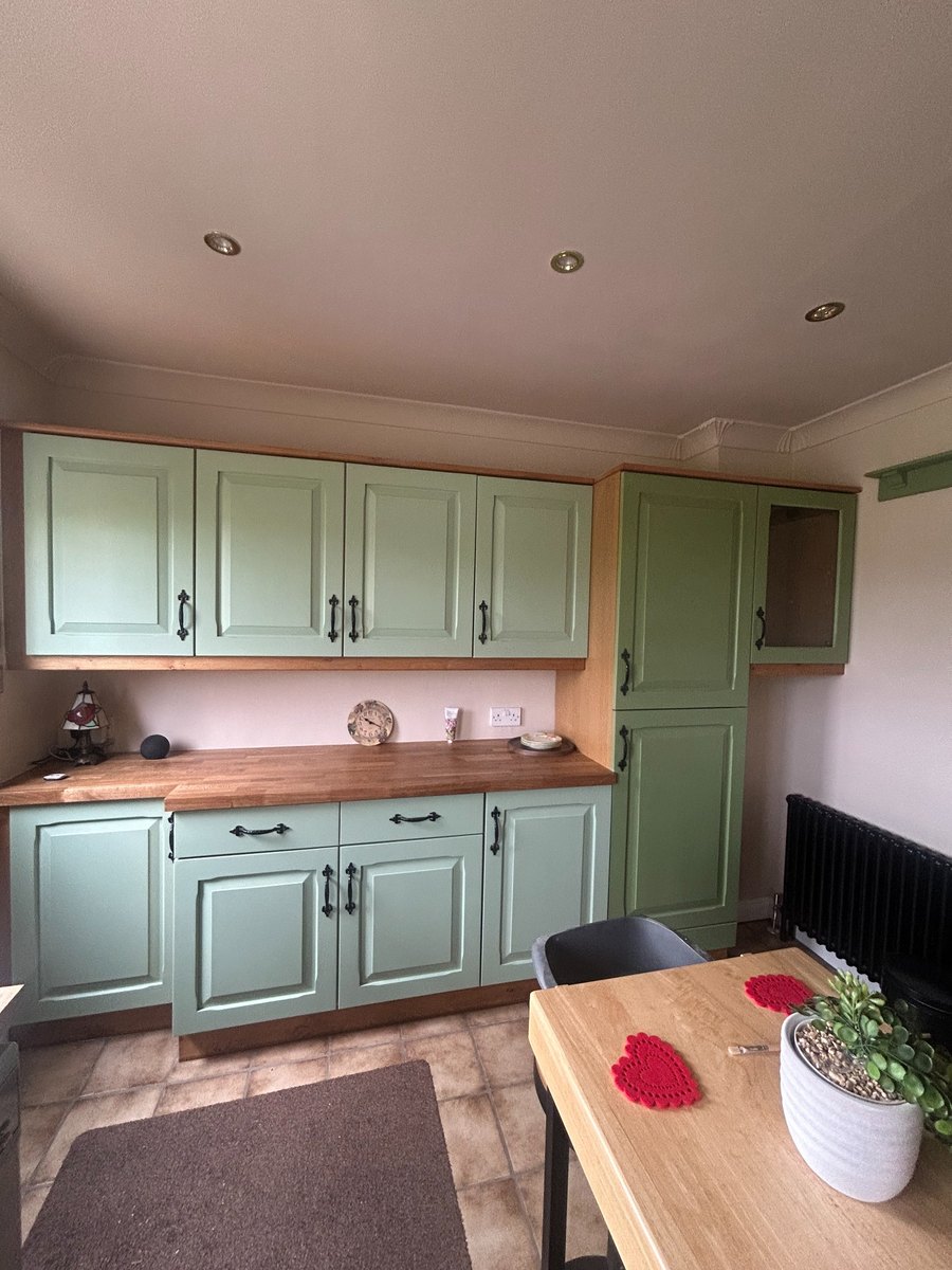 Kitchen door spraying and refurbishment